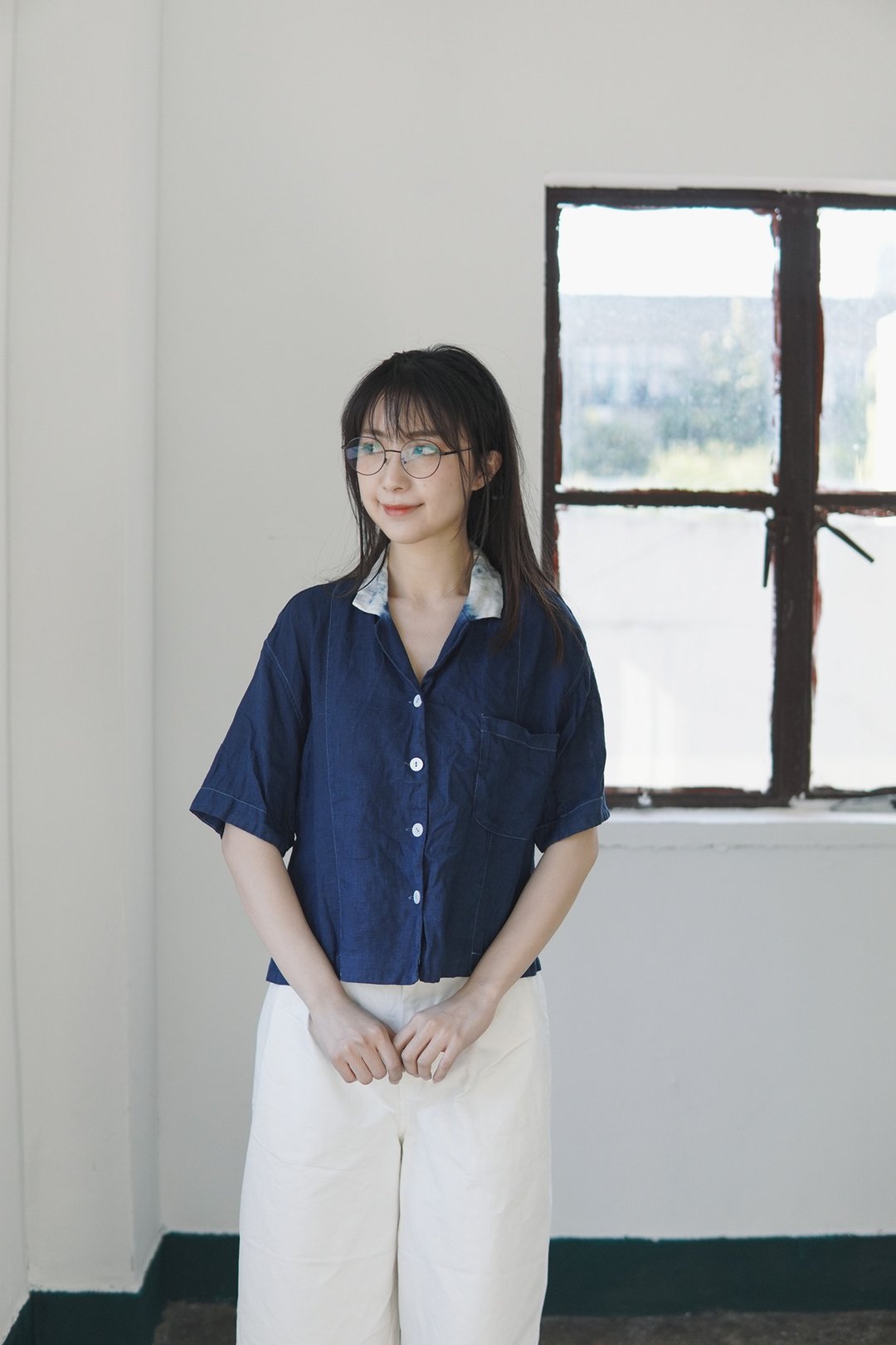 植物蓝染扎染小白领纯亚麻古巴领衬衫 - 女装衬衫 - 棉 蓝色