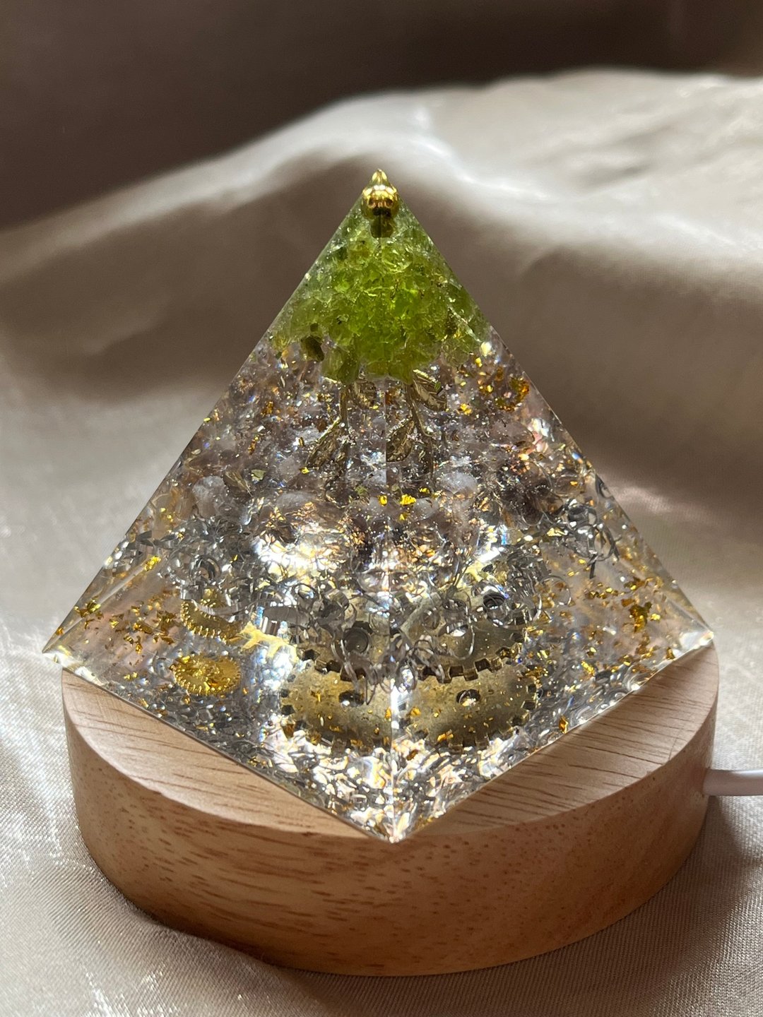 订制【奥刚能量塔-走出舒适圈的你】-奥根金字塔 - 摆饰 - 树脂 