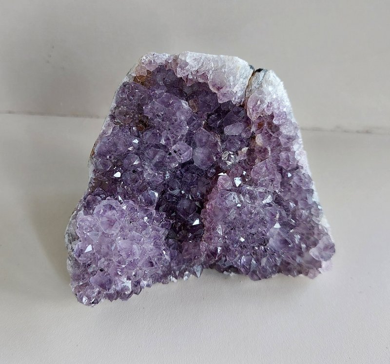 Amethyst 巴西产地 原皮紫水晶 球花 天然矿石 原矿 - 摆饰 - 其他材质 
