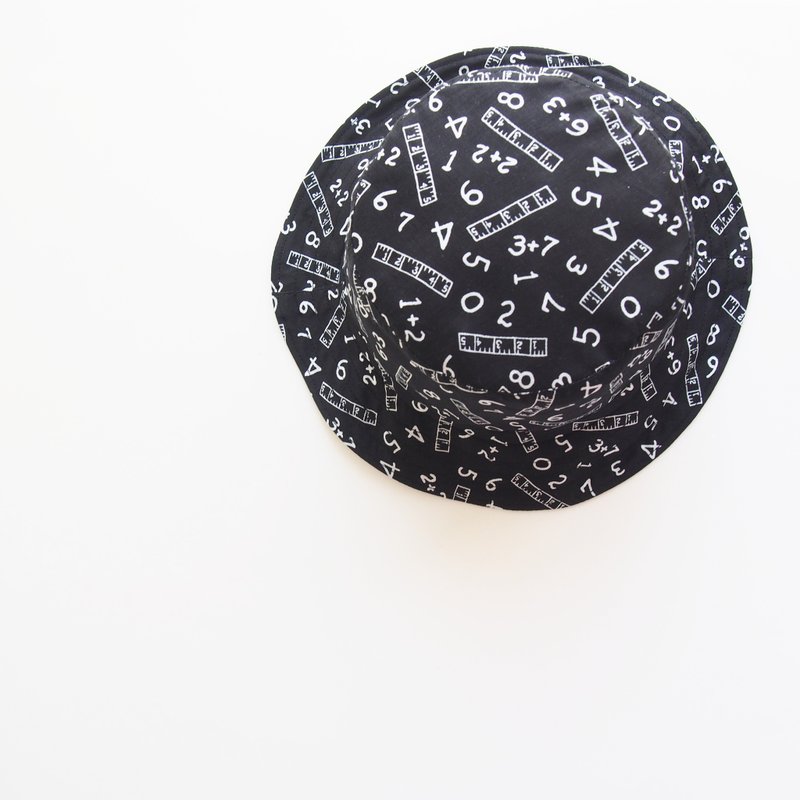 数学课的黑板 手工双面帽子 渔夫帽 - 帽子 - 棉．麻 黑色