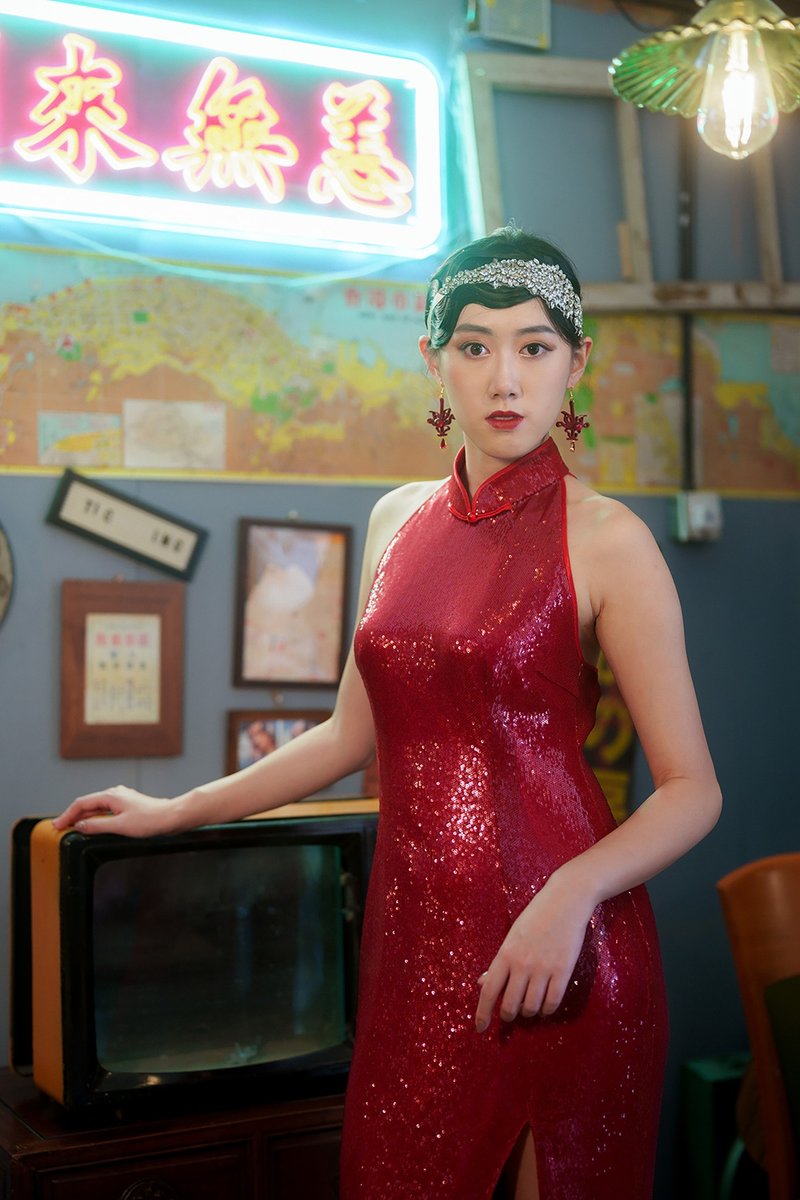Speakeasy Sparkle挂脖亮片前衩旗袍 (红色) |晚装礼服 |香港设计 - 旗袍 - 其他材质 红色
