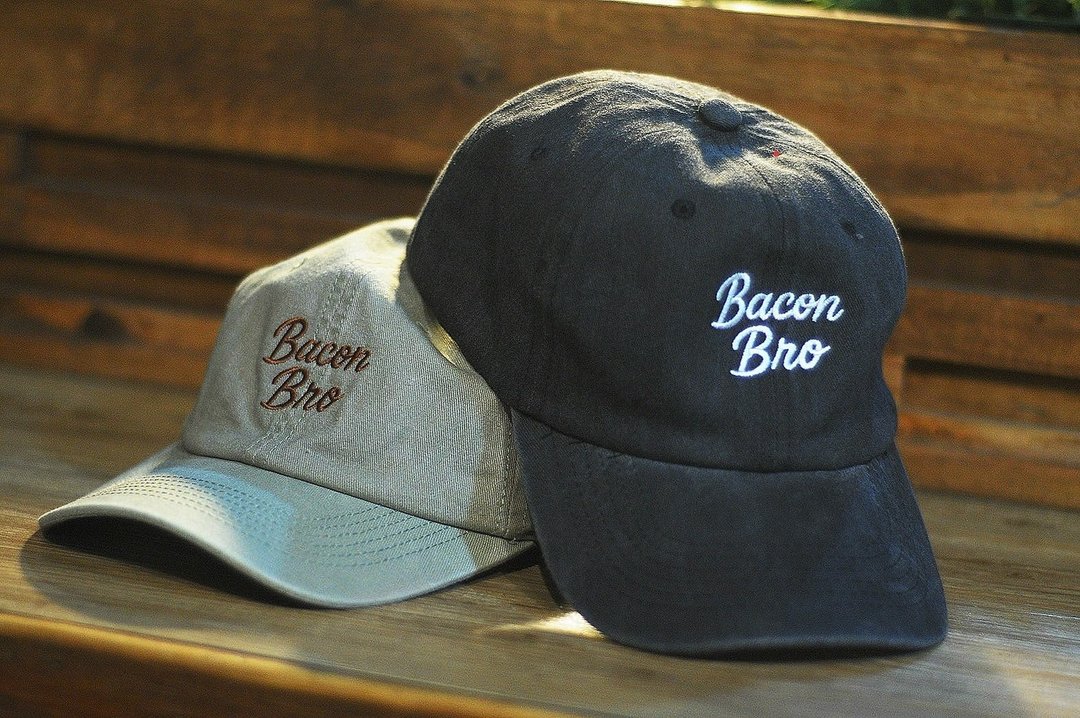 Bacon bro培根兄弟刺绣水洗老帽 - 帽子 - 棉．麻 