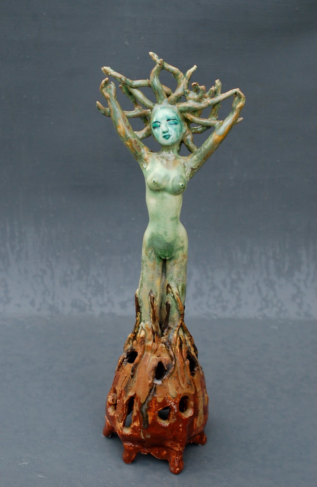 Green girl Daphne Porcelain Figurine Mythology Forest Fairy Greek nymph Goddess - 玩偶/公仔 - 陶 多色