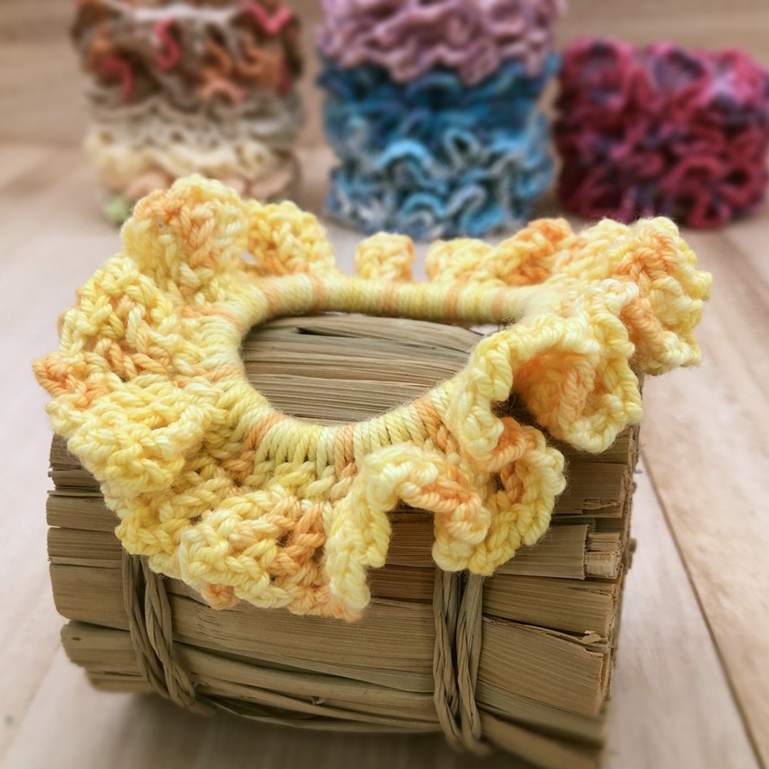 Hair Scrunchies - Colourful Hair Ties &amp; Elastics - Crochet Hair Accessories - 发饰 - 棉．麻 黄色