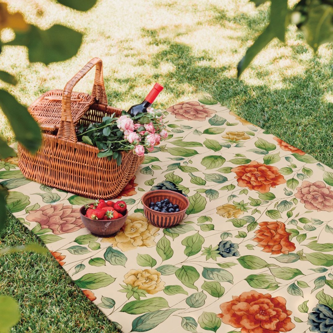 【Made in Japan】 Harokka x irohana | saki nio Picnic Mat - 野餐垫 - 防水材质 卡其色