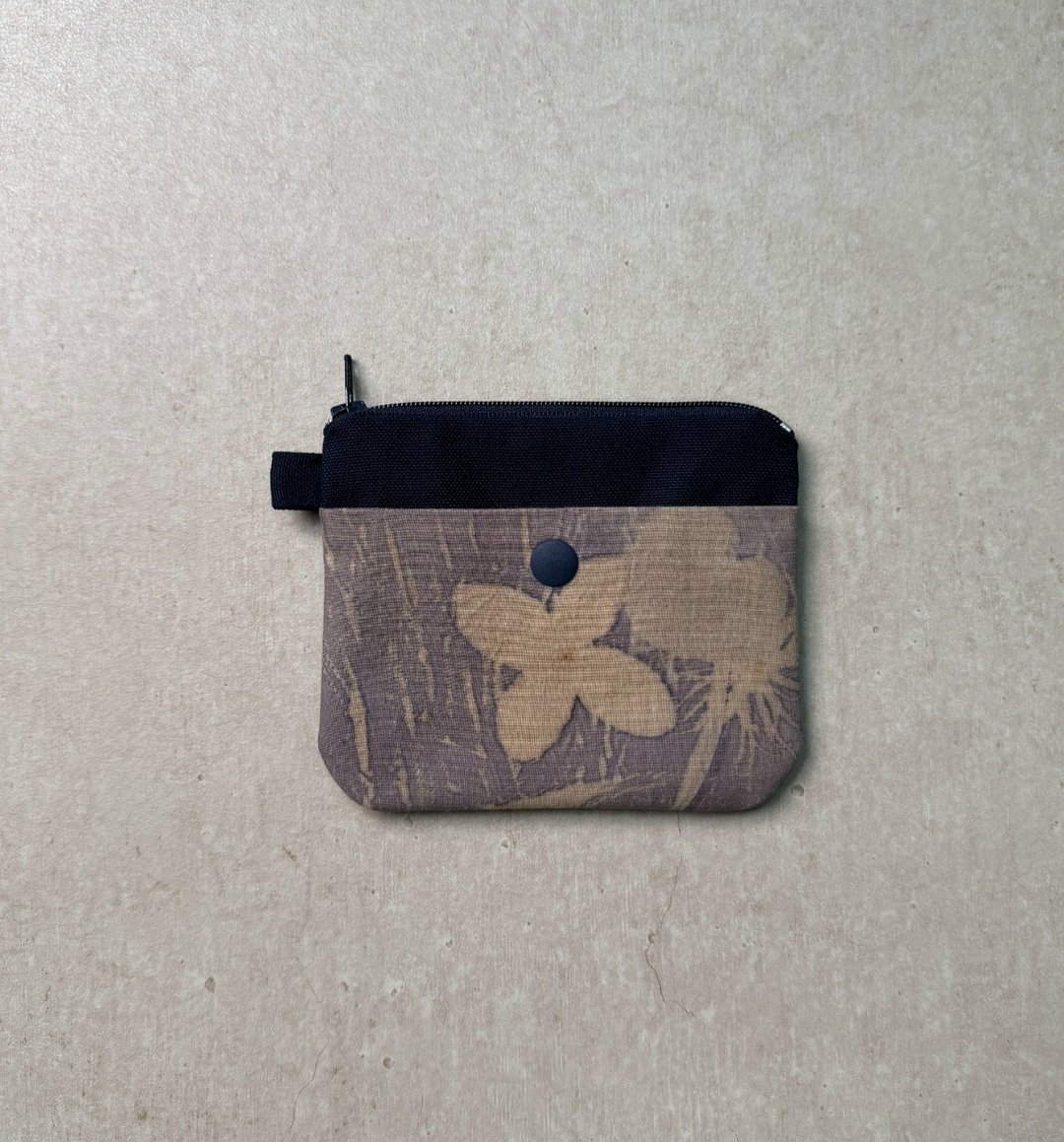 【记忆有限】EcoPrint 花叶移印零钱包 - 枯叶 - 零钱包 - 棉 多色