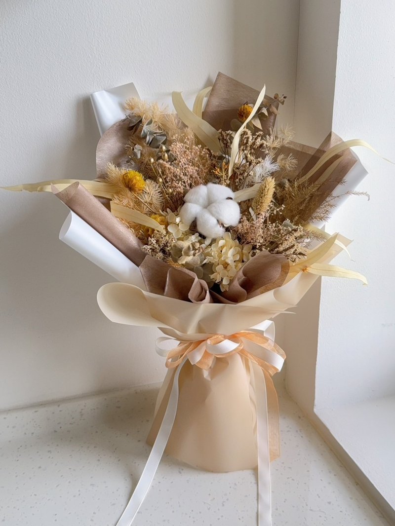 Sheng Garden盛世花苑【安静的守候】永生花束 - 干燥花/捧花 - 植物．花 咖啡色
