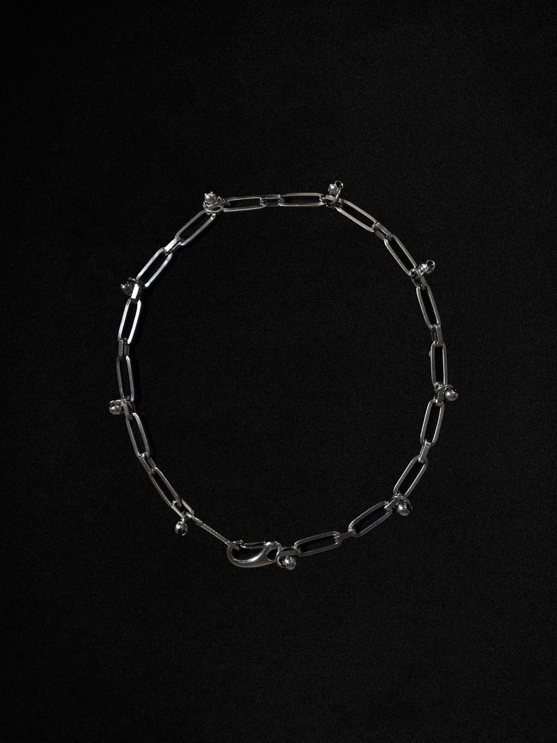 YARD YARN — Eva Necklace - 项链 - 不锈钢 银色