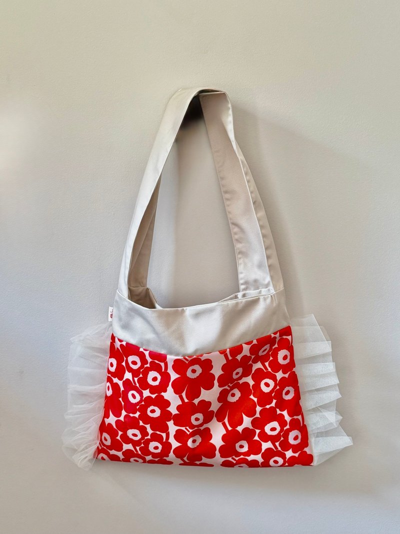 手工托特包  薄纱荷叶边设计 通勤休闲两用 - 手提包/手提袋 - 棉．麻 红色