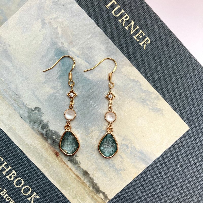 14K包金 月光石拉丝蓝水晶耳环 14KGF - 耳环/耳夹 - 半宝石 蓝色