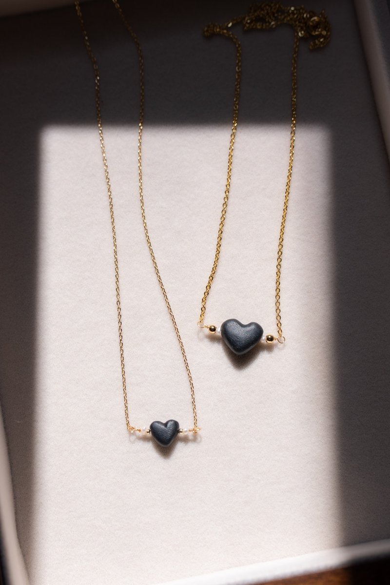 一棵善良的黑心迷你珍珠项链 - 项链 - 粘土 黑色