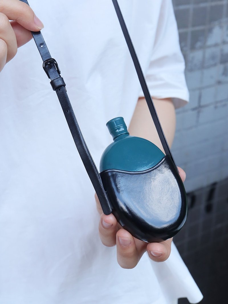 lemaire风格随行酒壶包头层牛皮酒壶包户外随身酒壶穿搭神器配饰 - 随行杯提袋/水壶袋 - 真皮 多色