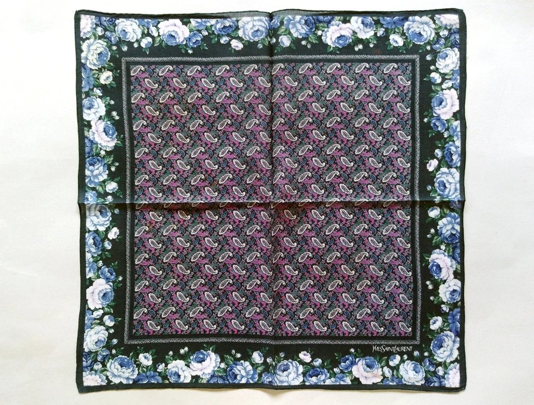 Yves Saint Laurent 古董碎花手帕 18.5 x 18.5 英寸 送给她的礼物 - 手帕/方巾 - 棉 紫色