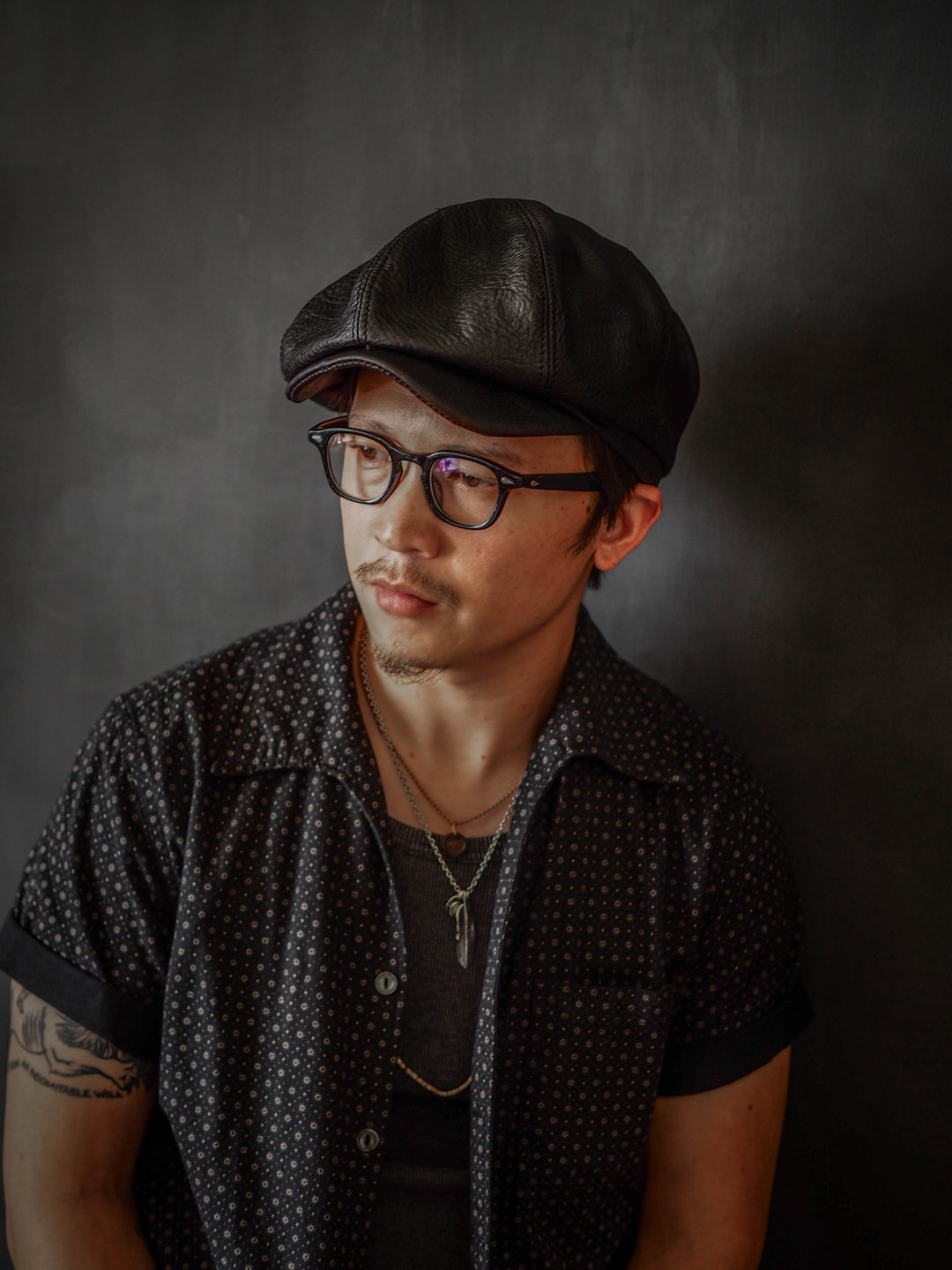 Full Veg-Tanned Leather Newsboy Cap 全植鞣皮革报童帽-黑 - 帽子 - 真皮 