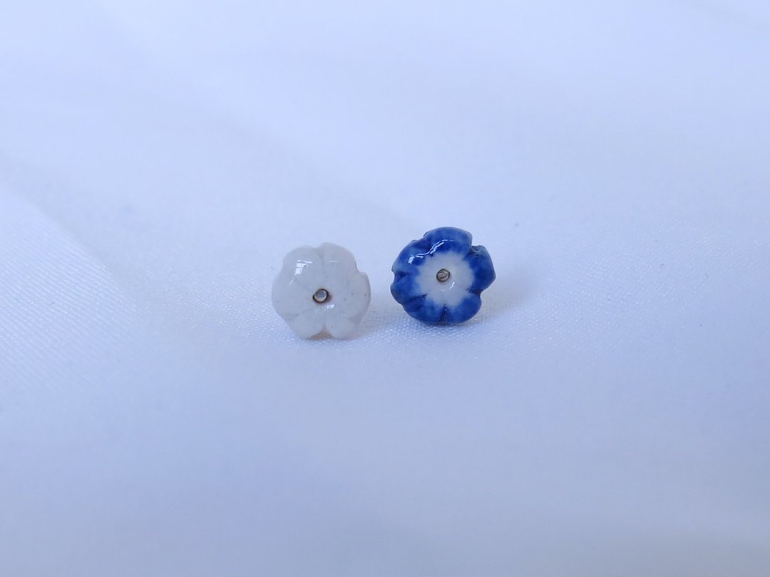 Petit courage系列之四青花瓷纯银耳环/青花瓷饰品 - 耳环/耳夹 - 瓷 蓝色