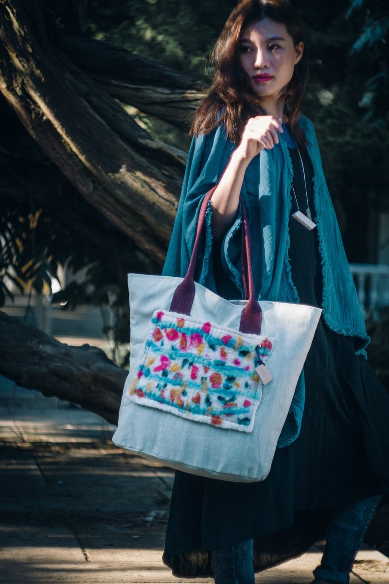 花毡大方包（淡绿） - 侧背包/斜挎包 - 棉．麻 绿色