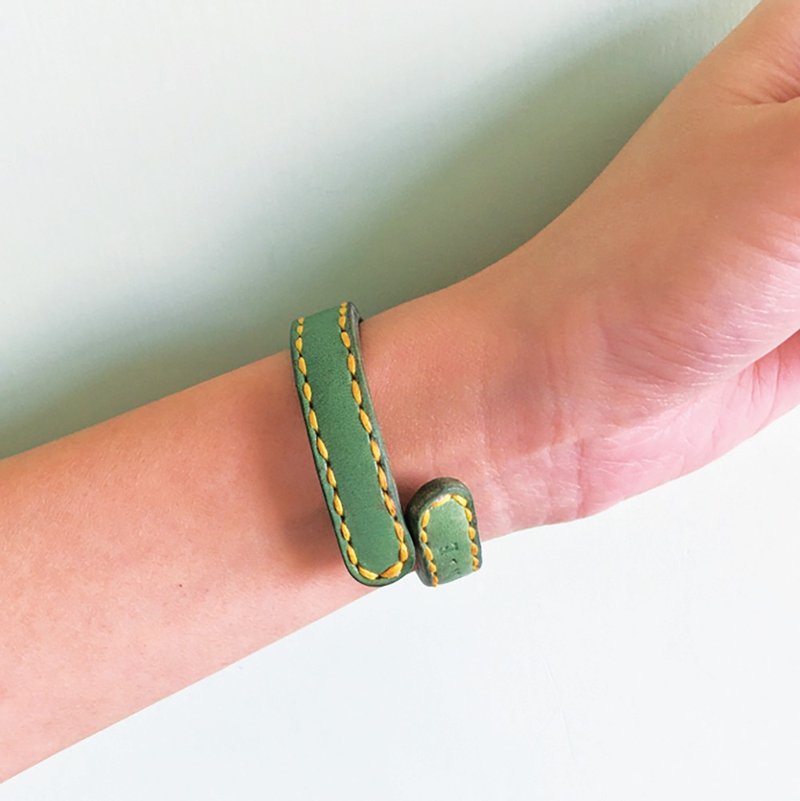 定制化礼物 玩味配色黄铜芯皮革手环 - 手链/手环 - 真皮 多色