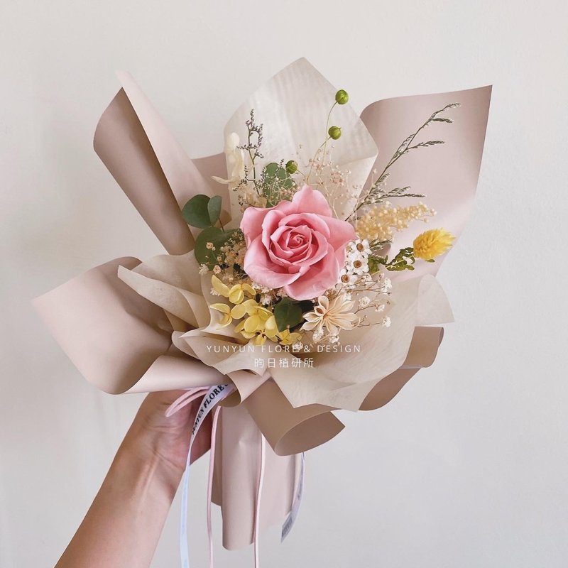 YUNYUN【定制化色系】不凋花&干燥花花束/ S尺寸 - 干燥花/捧花 - 植物．花 粉红色