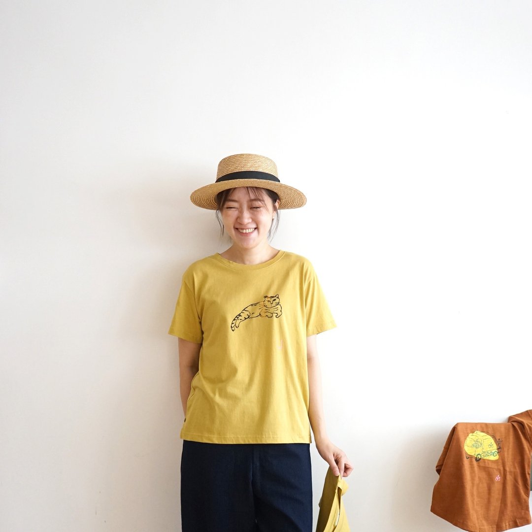 丁丁小子、迷迷、小波  芥末亮黄色夏日手工印花短袖纯棉上衣 - 女装 T 恤 - 棉 黄色
