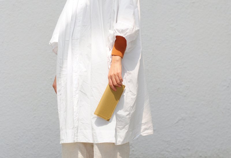 芥末黄 帆布纸长夹- 土黄/轻量/皮夹/钱包/可水洗纸 全手工制作 - 皮夹/钱包 - 棉．麻 黄色