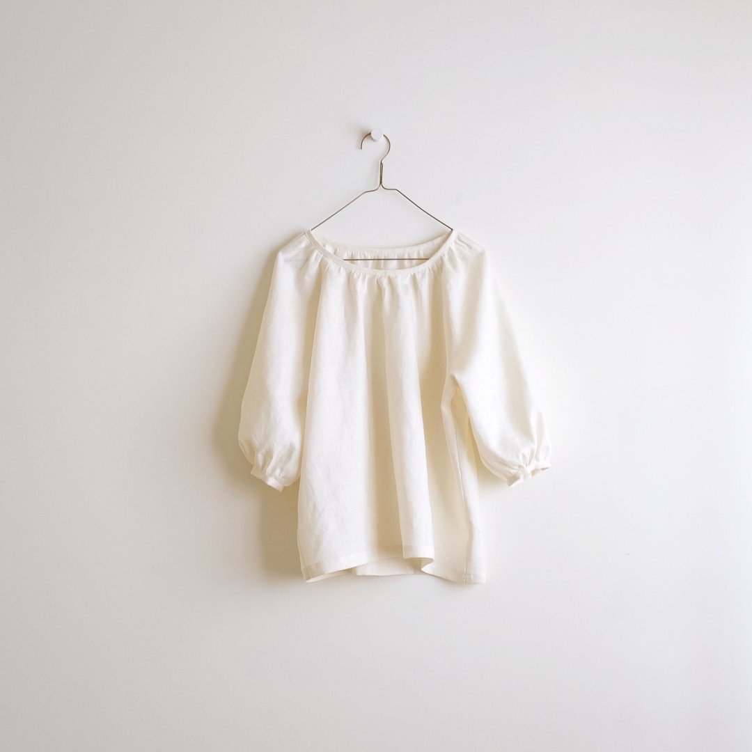 日常手作服  仿古白六分秀日常罩衫  亚麻 - 女装上衣 - 棉．麻 白色