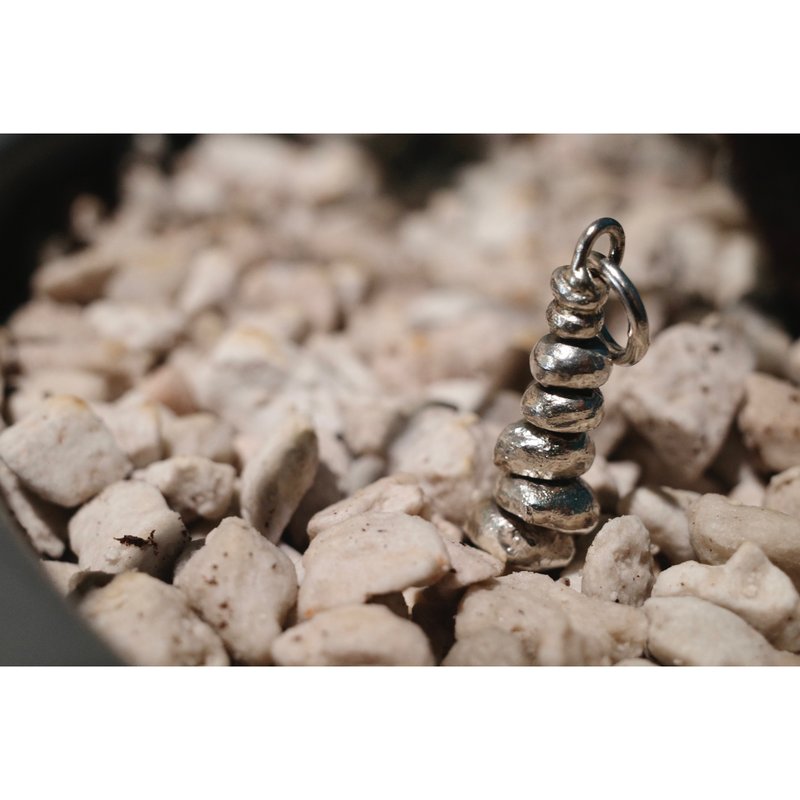 莓饰(现货) 叠石头 愿望 许愿 幸运小物 吊坠 项链 S925银 银饰 - 项链 - 纯银 银色