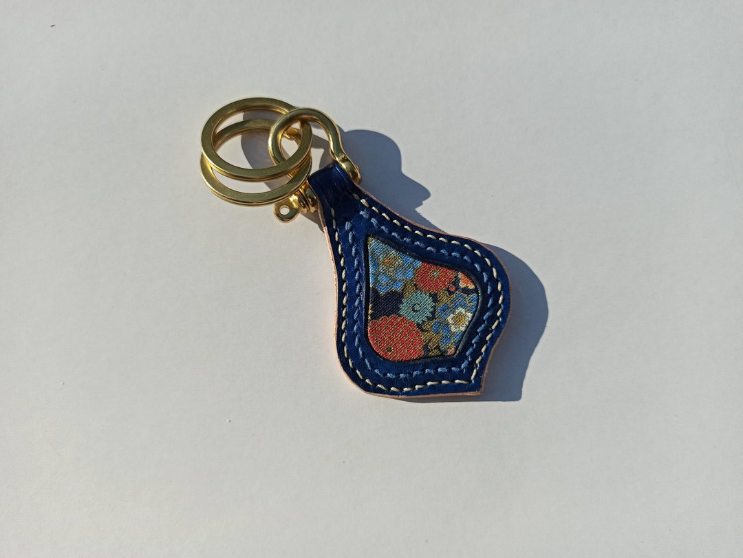 Hugins福金制皮 • 花布钥匙扣环 日本花布 钥匙 圣诞礼物 - 钥匙链/钥匙包 - 真皮 