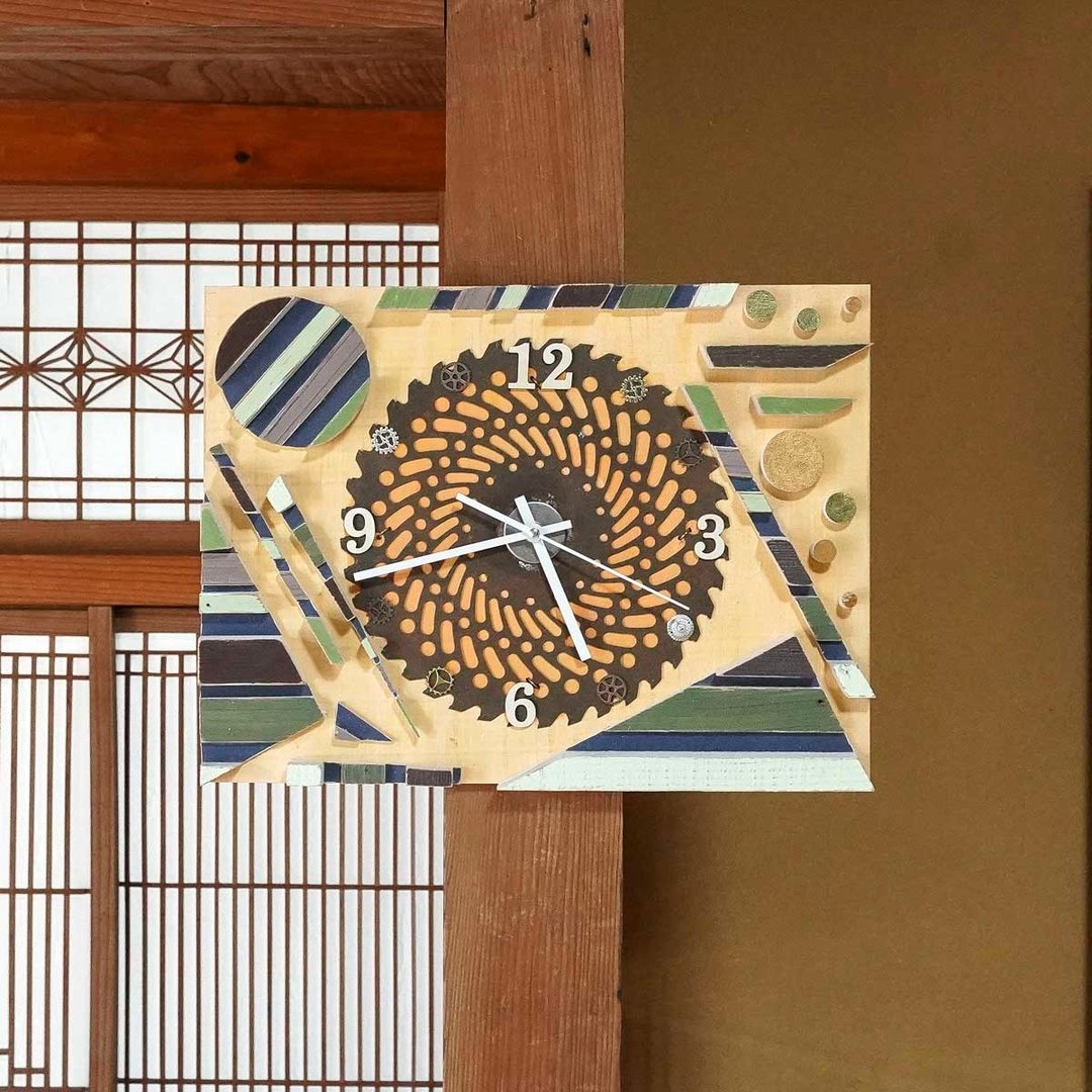 为您的居家空间添入原创艺术作品 以割草刀刃再利用的时钟 以旧木材再利用的木制挂钟 225 - 时钟/闹钟 - 木头 黑色