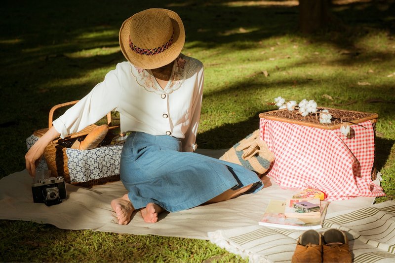 纯白粉橘立体刺绣花金线波浪领复古衬衫 台湾 #Vintage莞洱古着 - 女装衬衫 - 聚酯纤维 