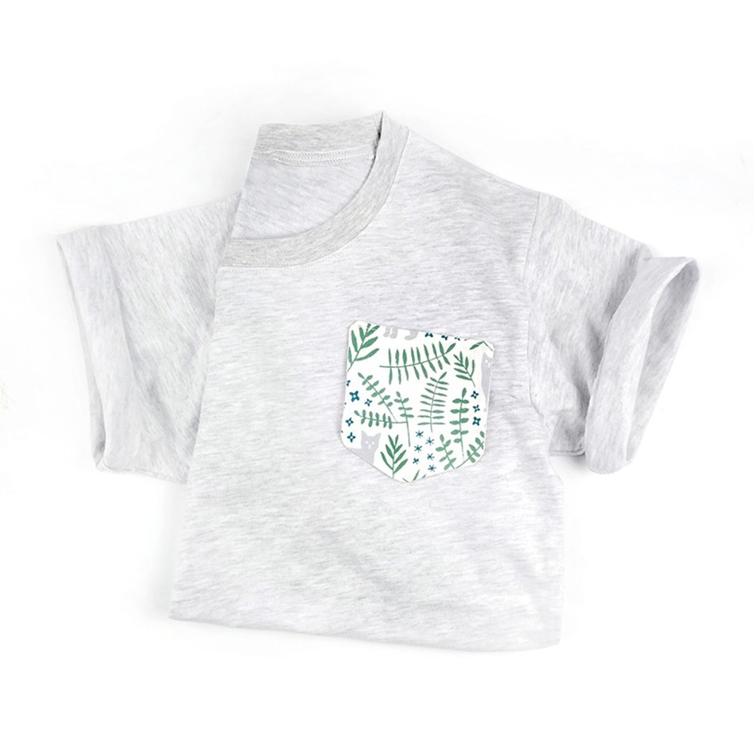小牛村 中性 纯棉短袖 T-shirt【植物园里的小灰猫】浅麻灰 T-07 - 中性连帽卫衣/T 恤 - 棉 灰色