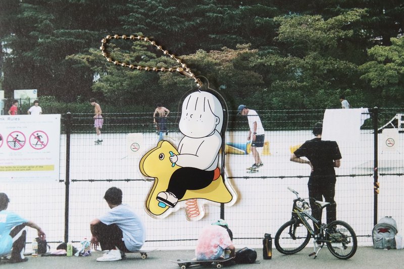 KEYCHAIN - WELCOME TO EASE KIDS ZONE - 钥匙链/钥匙包 - 塑料 多色