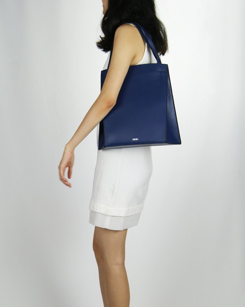 Backslash Tote Bag  in NavyBlue - 手提包/手提袋 - 真皮 蓝色
