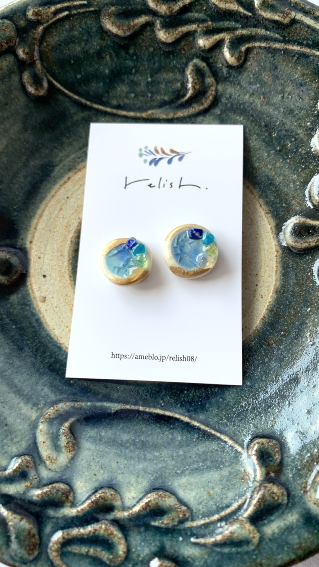 Transparent Sea Kintsugi Glass Earrings Earrings Non-Pierce Clip-On Blue Light Blue Blue White White Gold Gold Clear Transparent Yellow Green Green - 耳环/耳夹 - 陶 蓝色