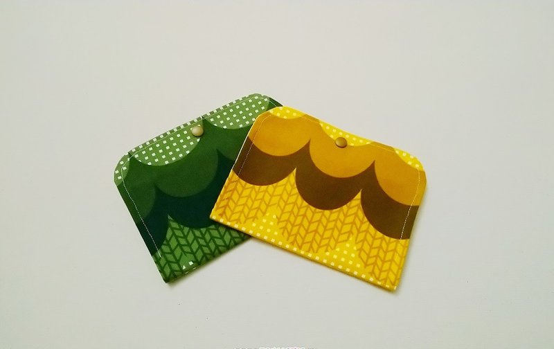 化妆包 杂物包 存折包 万用包 三层收纳包 隔层袋 - 化妆包/杂物包 - 棉．麻 多色