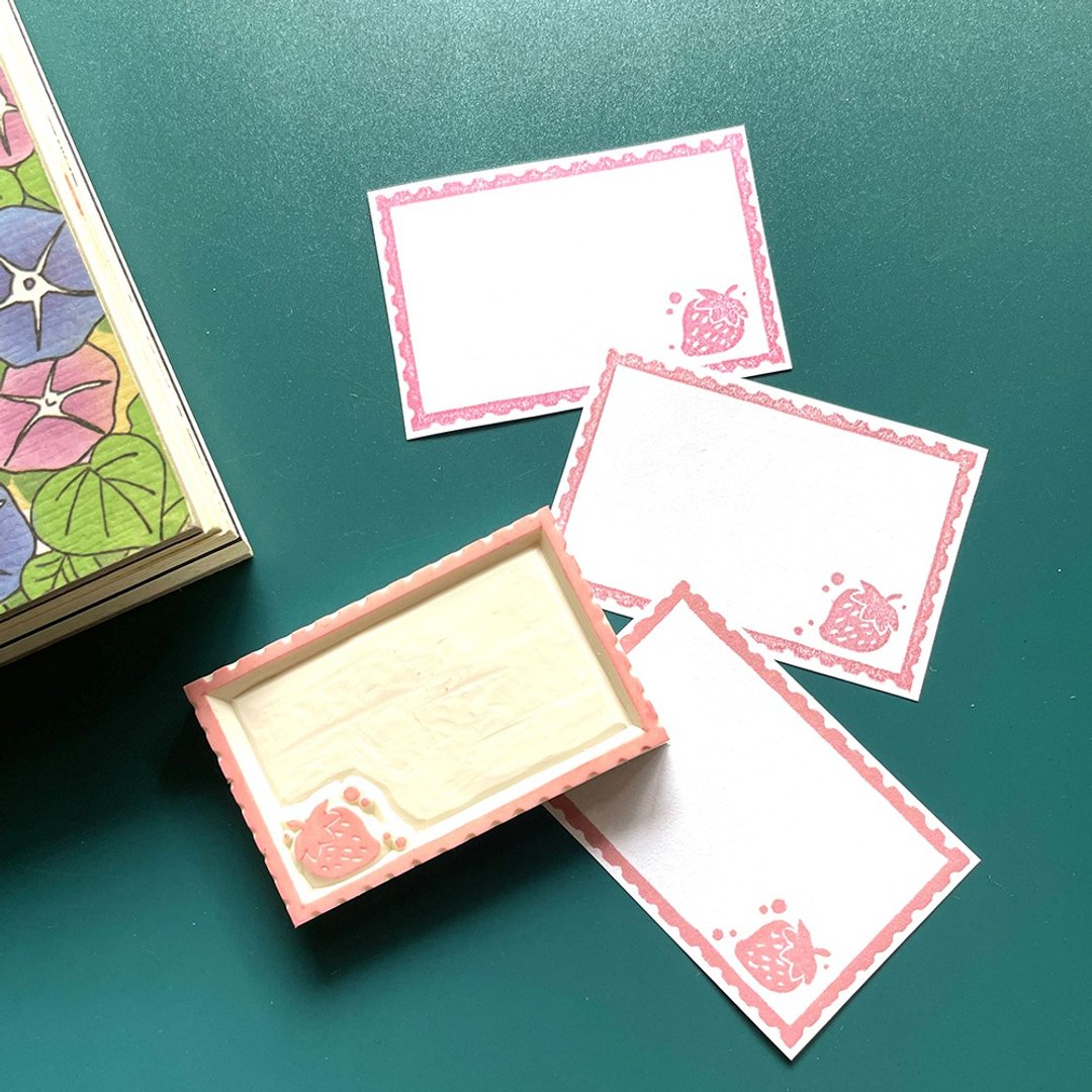 Apu手工章 实用可爱邮票边框小草莓memo印章 手帐印章 - 印章/印台 - 橡胶 