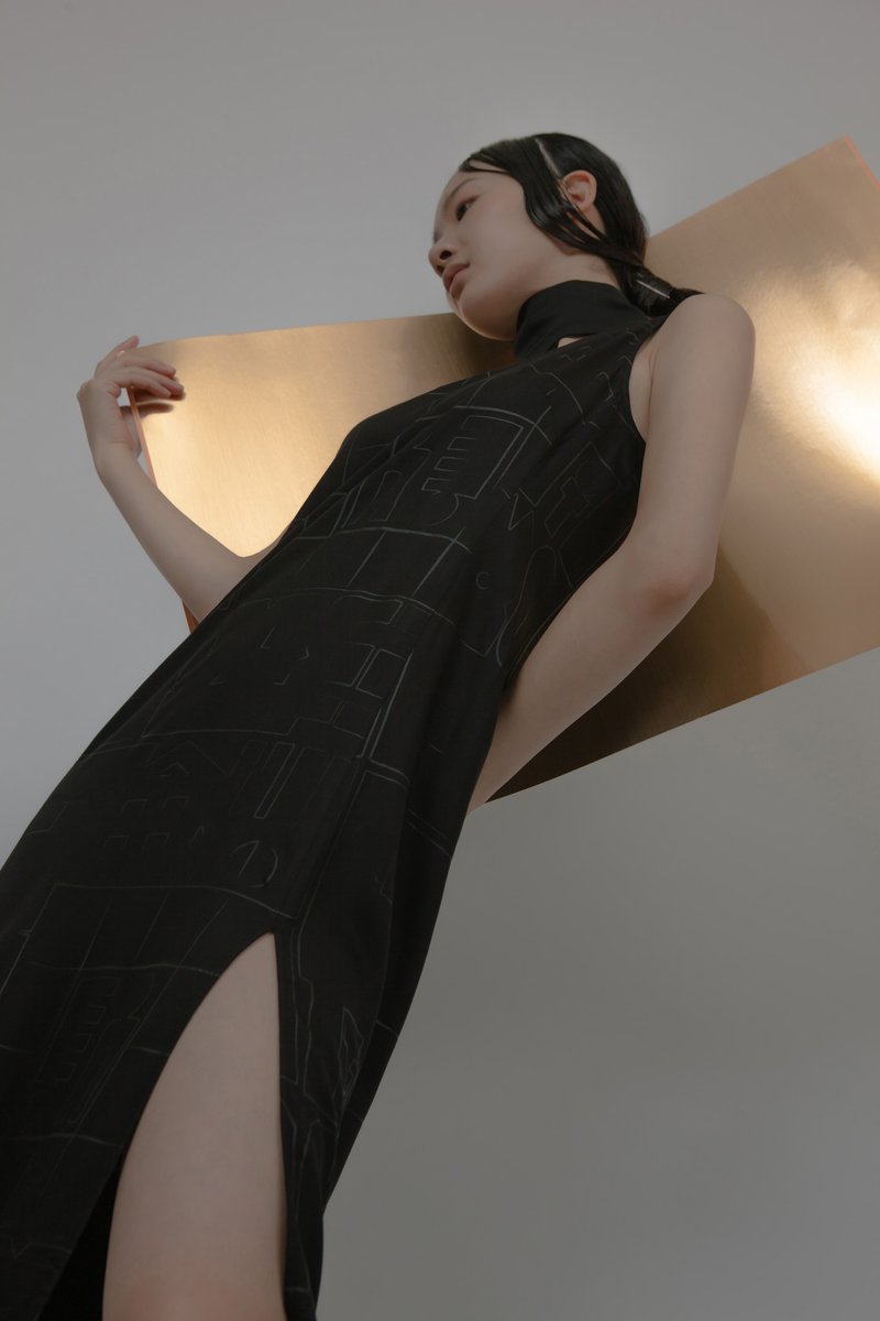 感官·立体印花洋装 - 洋装/连衣裙 - 聚酯纤维 