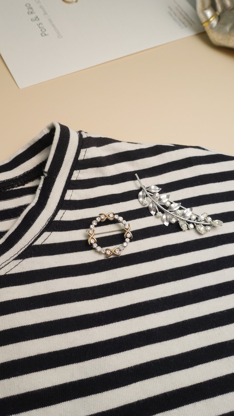 1970年代美国古董品牌Krementz 包白金莱茵石蕨叶胸针 - 胸针 - 其他金属 银色