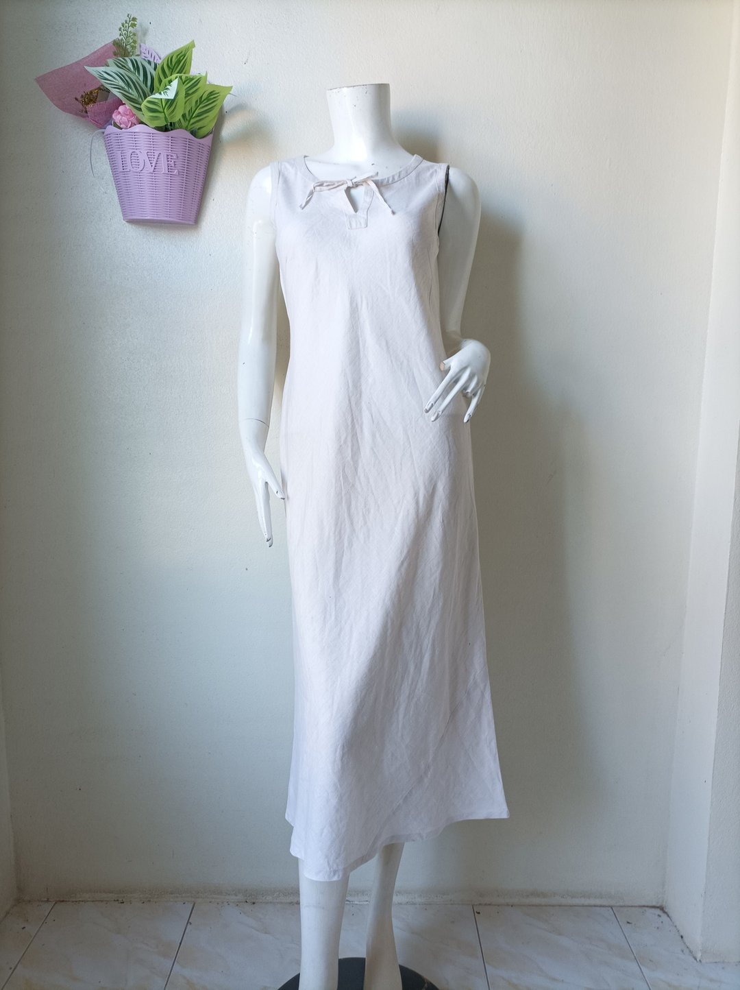 Laura Ashley 复古洋装，尺寸 7 (XS)，亚麻材质，白色，胸围 34 英寸。 - 洋装/连衣裙 - 棉 