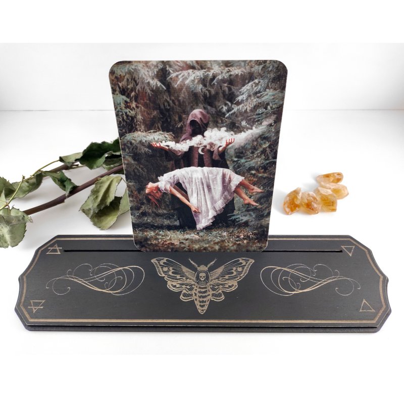 Tarot card stand, Death head moth tarot card stand, Lenormand or oracle card sta - 其他家具 - 木头 