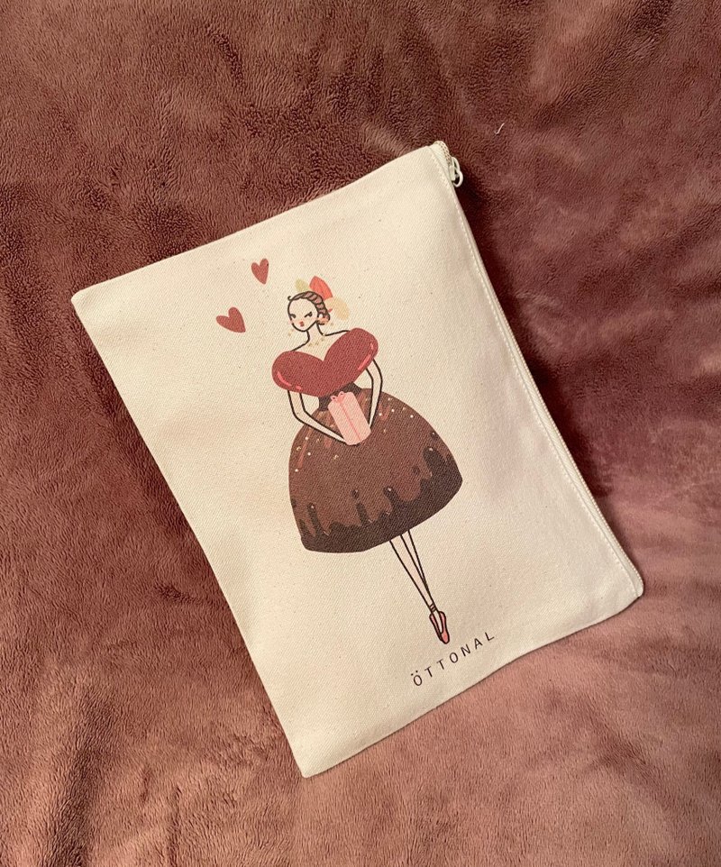 Ballerina Flat Cotton Pouch - 化妆包/杂物包 - 棉．麻 白色