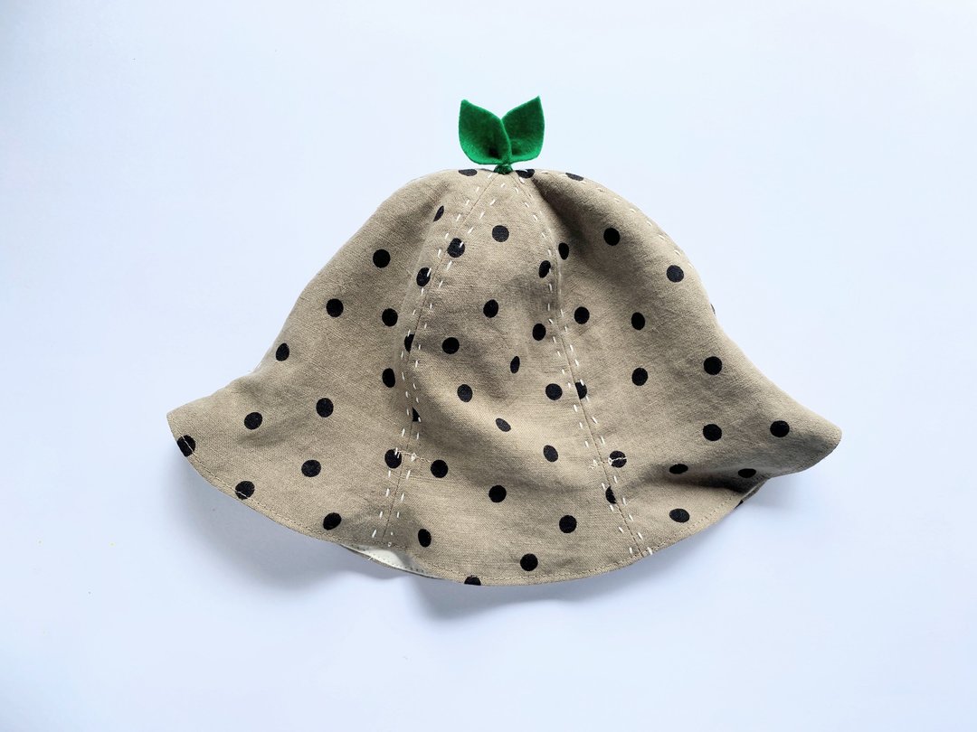 Grow Up! Leaf Hat / Linen and Organic Cotton/ Khaki Dots - 婴儿帽/发带 - 棉 卡其色
