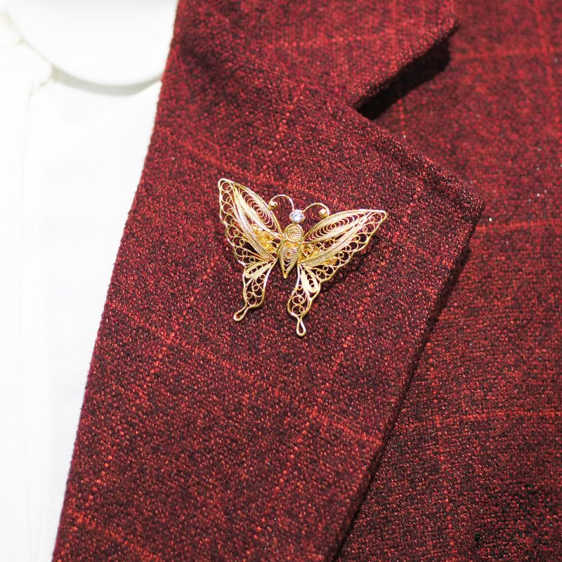 镀金蝴蝶翻领饰品 纯银丝细工 AG999 | 艺术金工工作室 - 胸针 - 银 金色