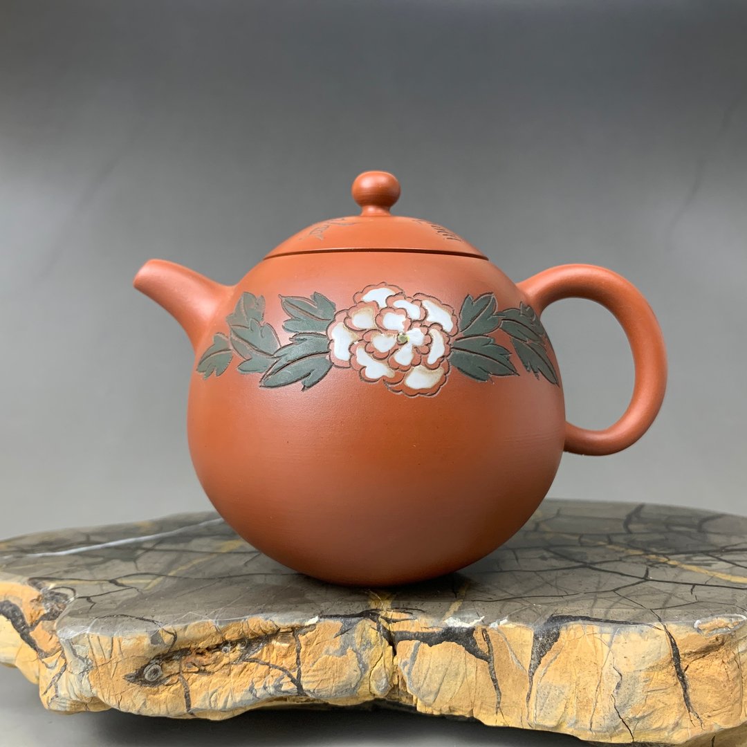 台湾【朱泥】手拉坏 文旦 雕刻壶04 - 茶具/茶杯 - 陶 红色