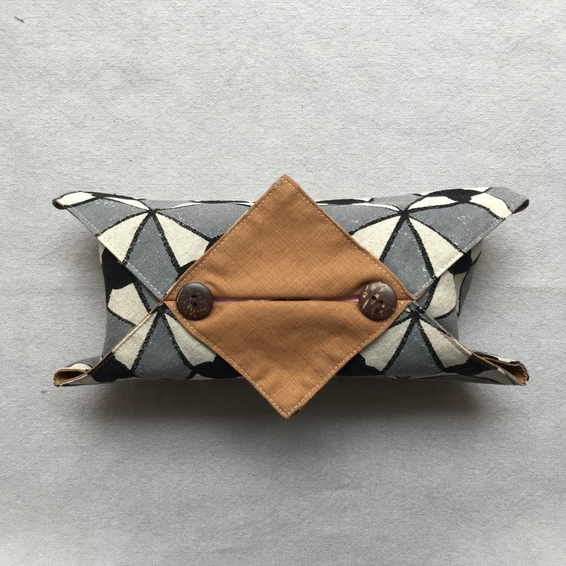 岛森家 / 面纸套 - 收纳用品 - 棉 灰色