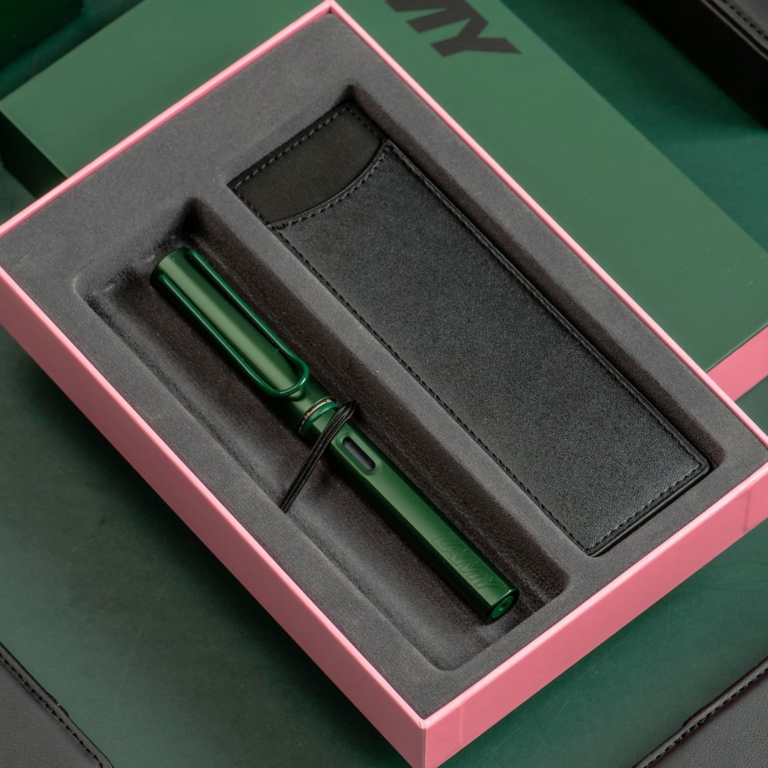 【雷雕刻字】LAMY 钢笔 单入笔套礼盒  /AL star 2026  松木绿 - 钢笔 - 铝合金 绿色
