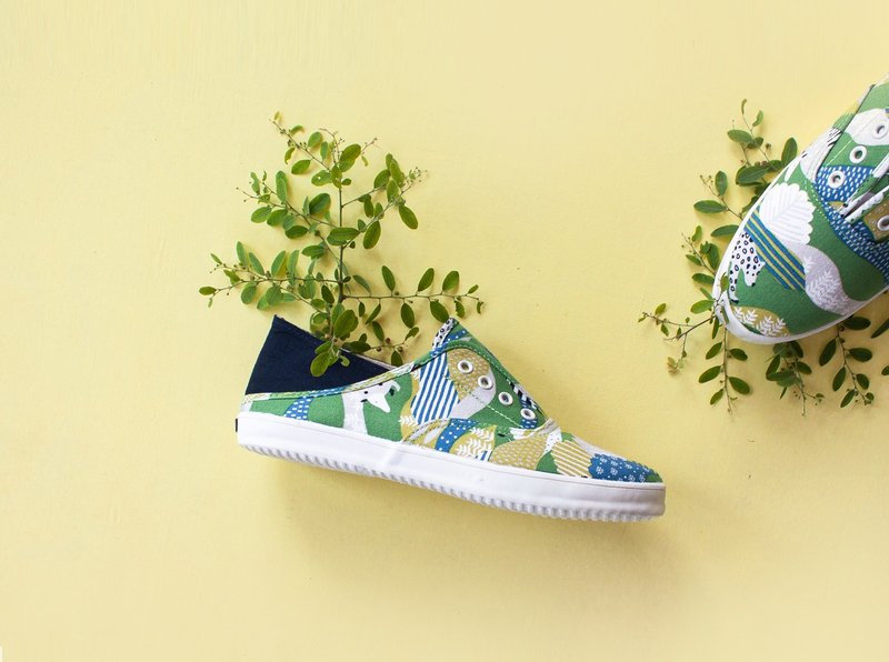 一个人旅行 | 绝版.自由日.草生绿貘.花布.两穿.可踩后跟.马来貘 - 女款休闲鞋 - 棉．麻 绿色