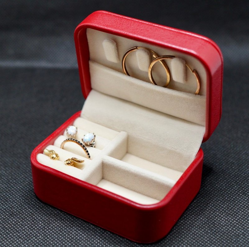 Chic Mini Travel Jewelry Box - 其他 - 人造皮革 红色