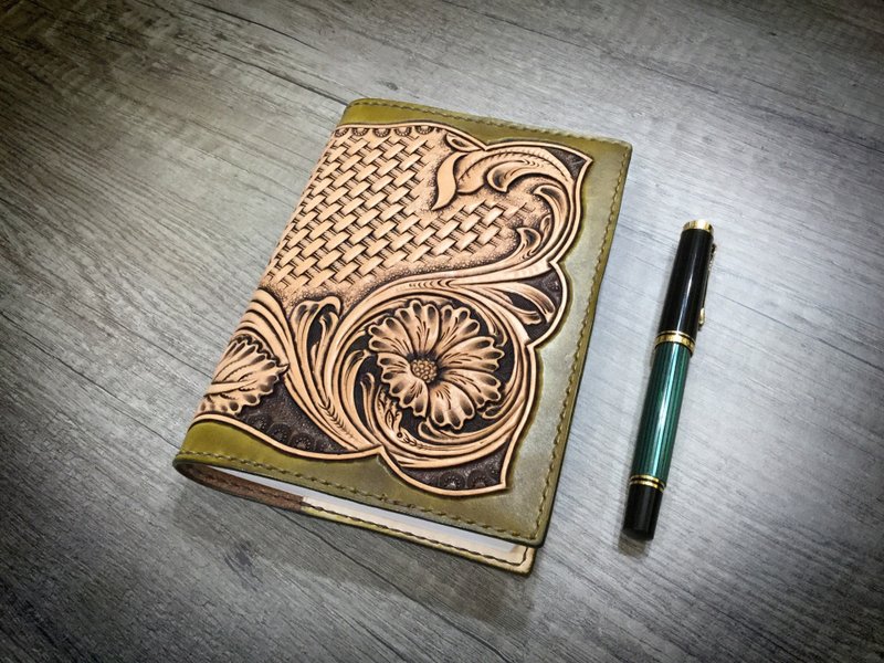 APEE皮手工~Hobonichi书衣~谢里丹风格皮雕复古焦茶 - 笔记本/手帐 - 真皮 