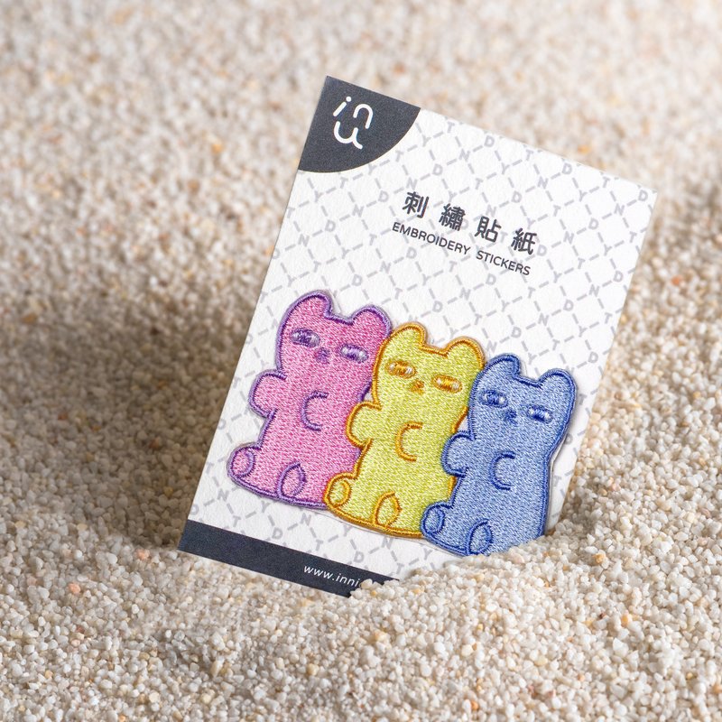 小猫软糖 / 刺绣贴纸 - 贴纸 - 绣线 多色