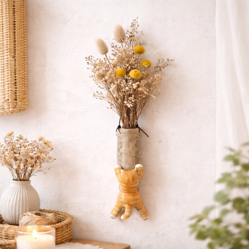 橘猫壁挂单枝花器 手作吊挂花瓶 - 花瓶/陶器 - 树脂 橘色